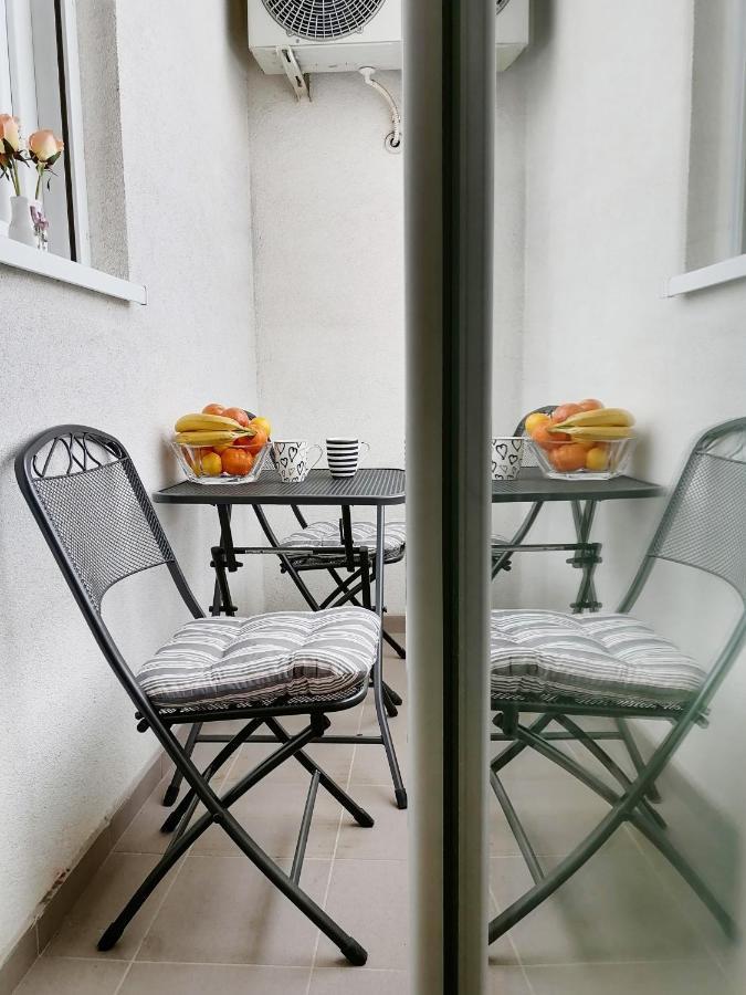 Apartman Mia Sremska Mitrovica Extérieur photo